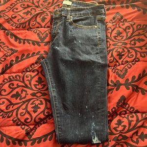 Distressed blue jeans in size 15